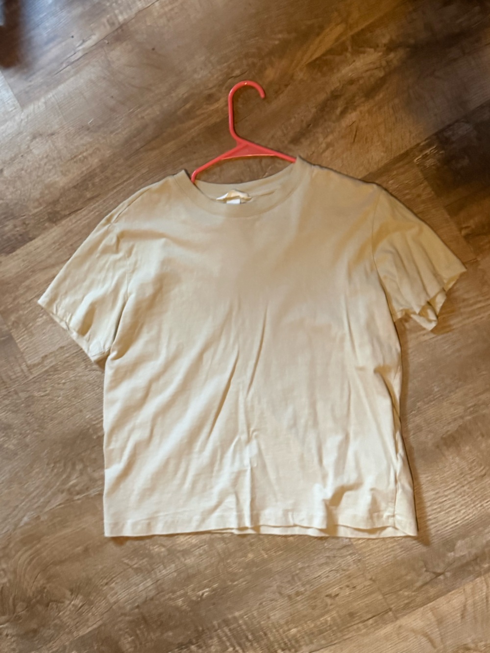 H&M Men's Short-Sleeve Tee in Light Beige